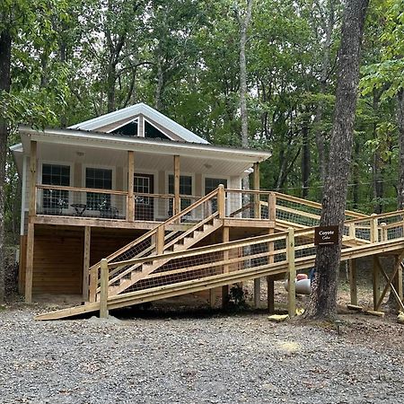Coyote Cabin At Woodland Retreat At Desoto Beside Desoto State Park フォートペイン エクステリア 写真