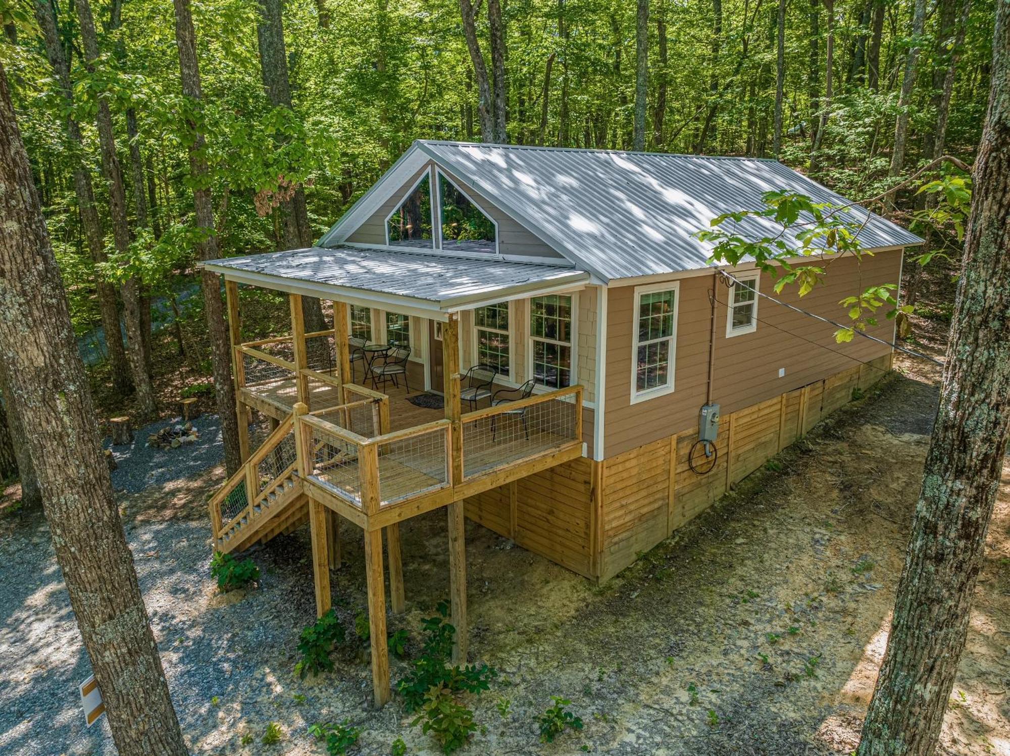 Coyote Cabin At Woodland Retreat At Desoto Beside Desoto State Park フォートペイン エクステリア 写真